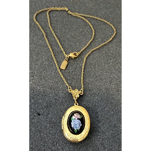 1928 Jewelry - Vintage 1928 Gold Locket Blue Rose Cameo Flower‎ Pendant Necklace 18"